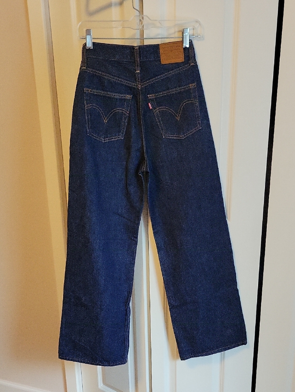 Levis Ribcage Wide Leg - Picture 5 of 7